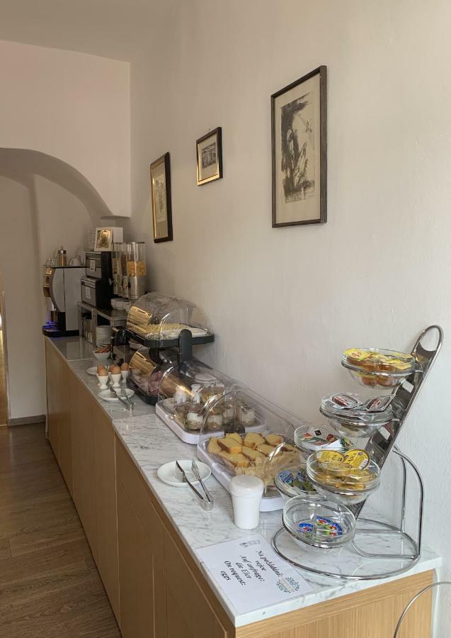 Hotel 100 Pardubice Zewnętrze zdjęcie