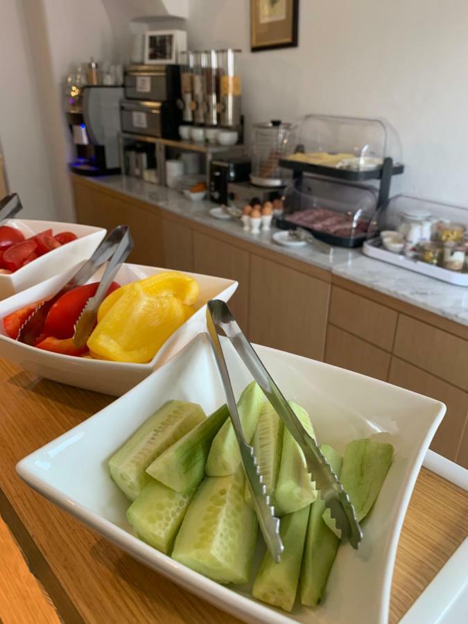 Hotel 100 Pardubice Zewnętrze zdjęcie